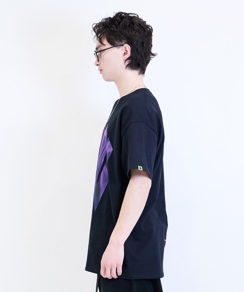 92459517b_b_12_500.jpg