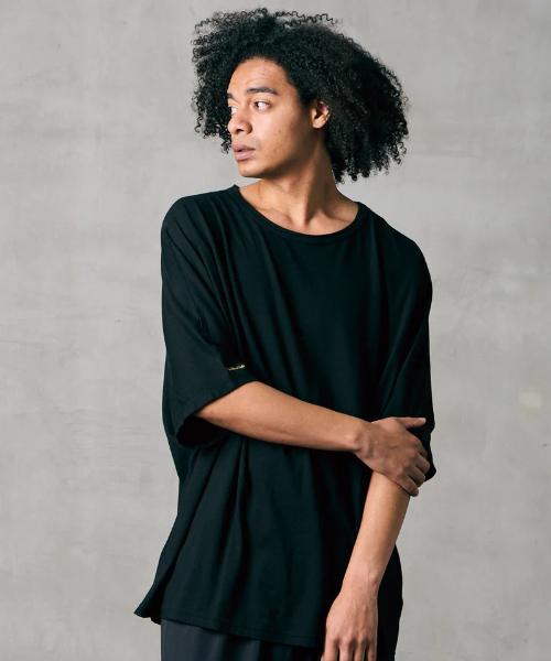 CUT520-BLACK-02.jpg