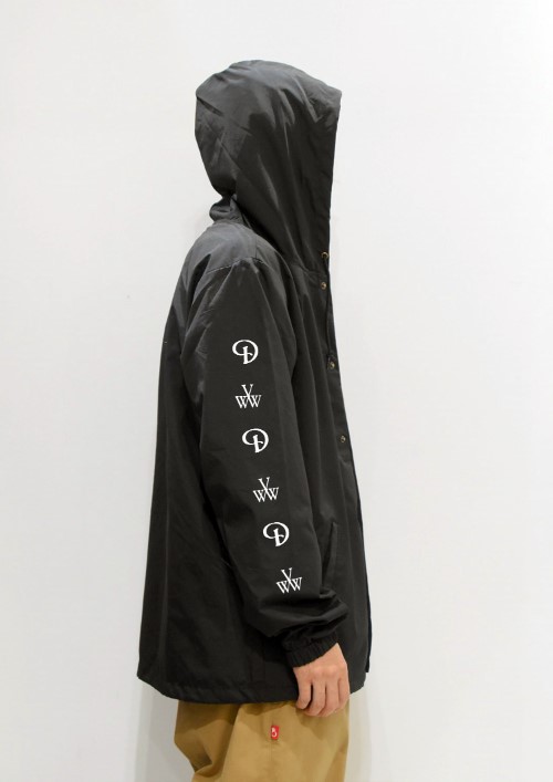 coatch_jacket_back_side.jpg