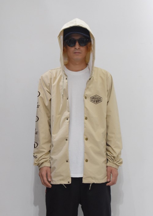 coatch_jacket_beige_front2.jpg